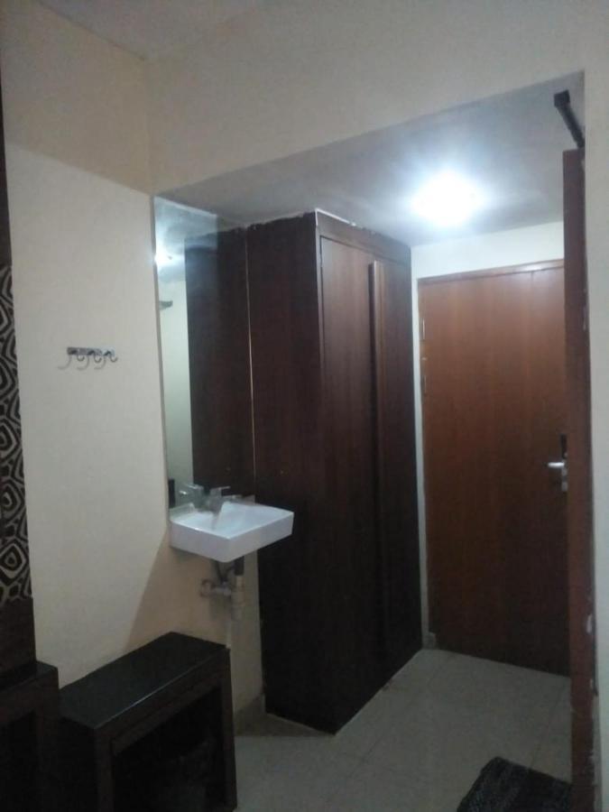 Penthouse Hotel Jakarta Exterior foto