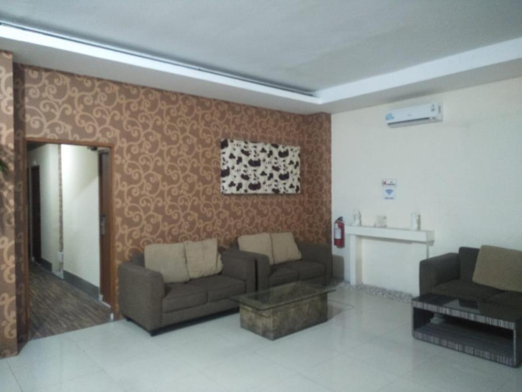 Penthouse Hotel Jakarta Exterior foto